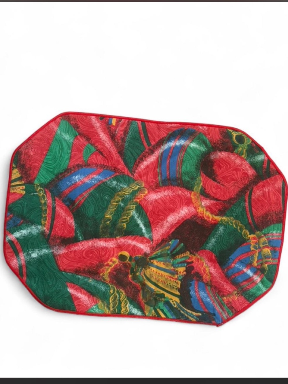Red and Green table mats/setting